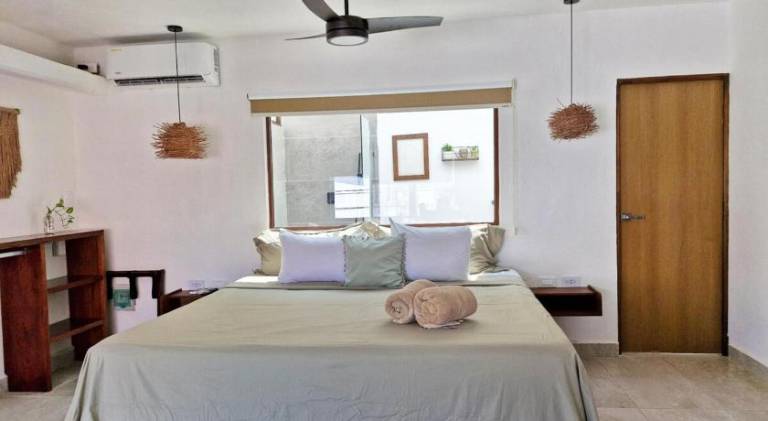 Pleasant apartment with pool | Pet-friendly — photo 2