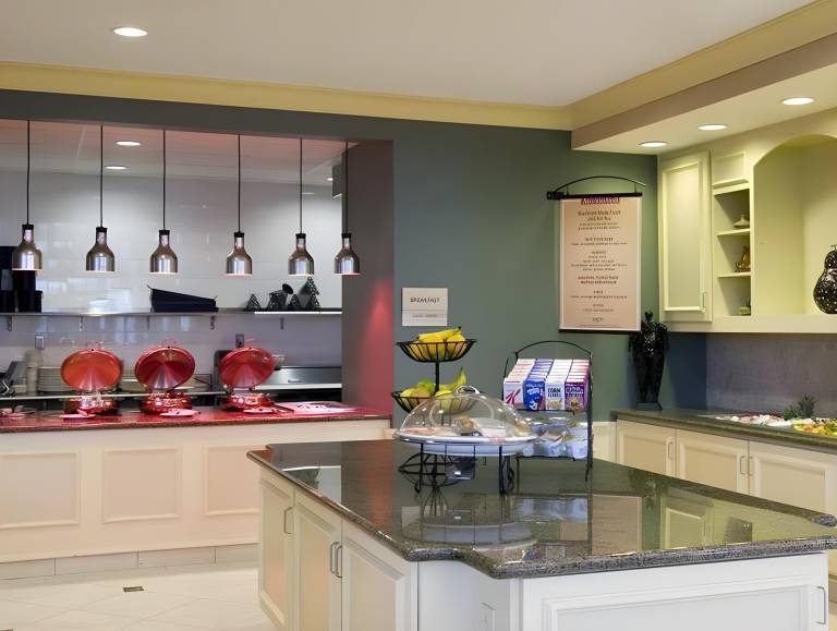 Hilton Garden Inn Waldorf — photo 5