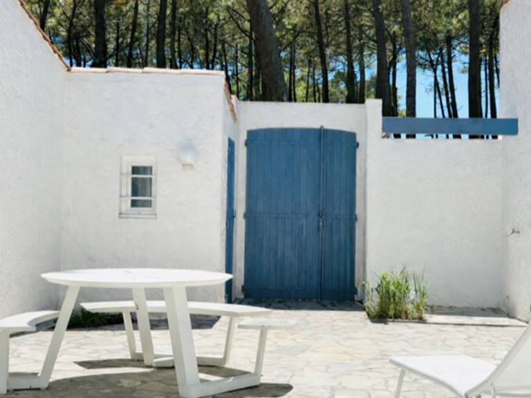 House with 3 rooms for 6 persons — photo 3