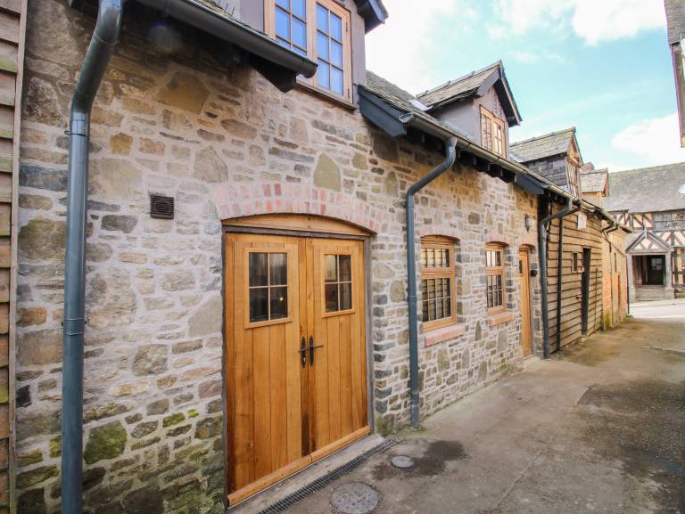 Cottage Bishop's Castle
