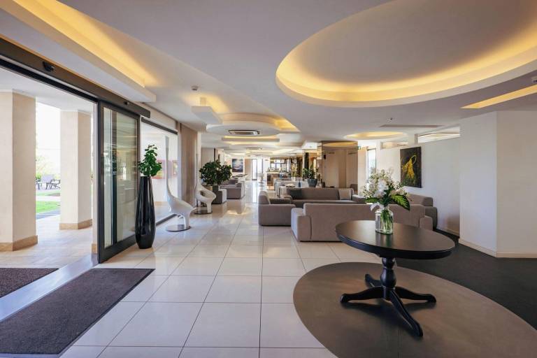 Villa Luisa Resort & Luxury Apartments — photo 2
