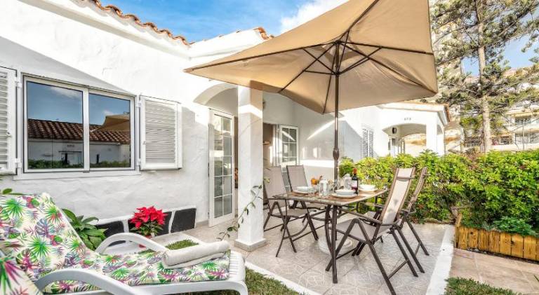 House with pool | Pets are welcome — photo 4
