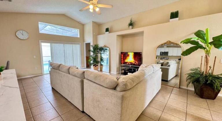 Pleasant vacation home with pool | Dogs allowed — photo 3