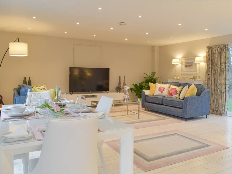 Cottage  Penicuik