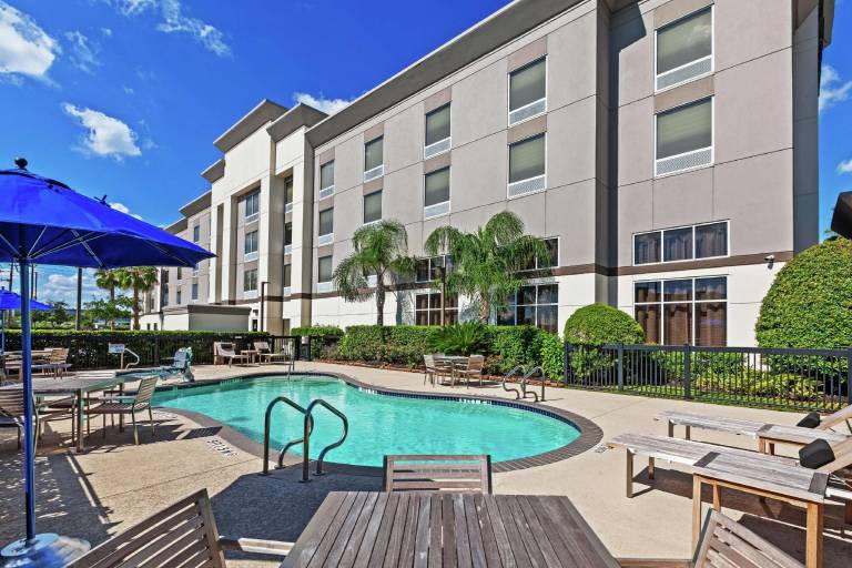 Hampton Inn & Suites Houston-Bush Intercontinental Aprt — photo 4
