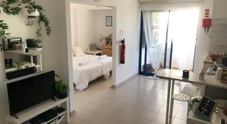 Pleasant holiday apartment | Next to the beach | Pets allowed in Portimão