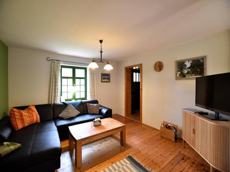 Vacation home with terrace & garden — photo 2