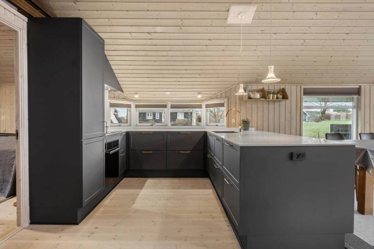 Children-friendly nice vacation home with sauna, patio & garden | Pets allowed — photo 3