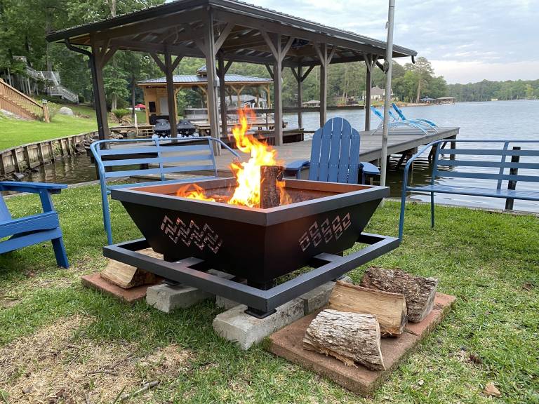 Jackson Lake, GA Lodging & Vacation Rentals from 100 Hometogo