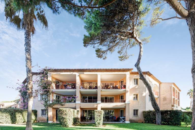 Family-friendly lovely rental apartment with garden, pool & terrace | Beach nearby | Dogs allowed — photo 2