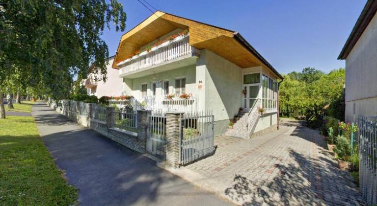 Nice rental apartment with yard & terrace | Good for workation | Dogs allowed — photo 5
