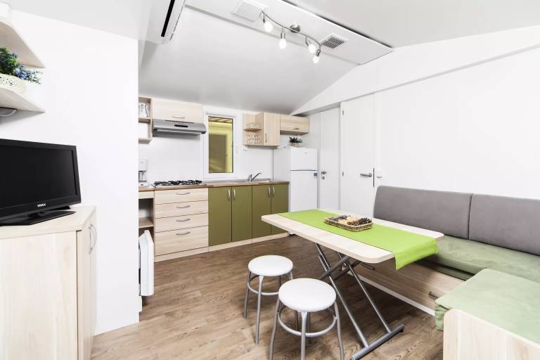 Mobile home with barbecue | Close to the beach | Pets are welcome — photo 4