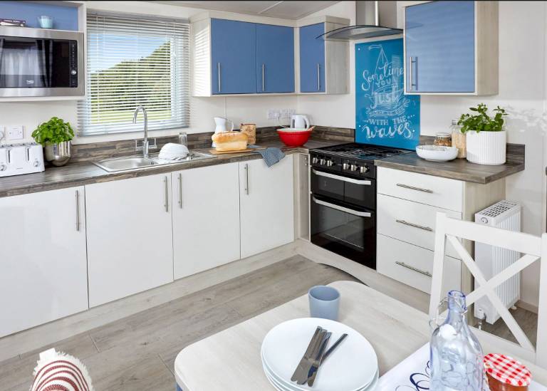 Recreational vehicle (RV) Lymington