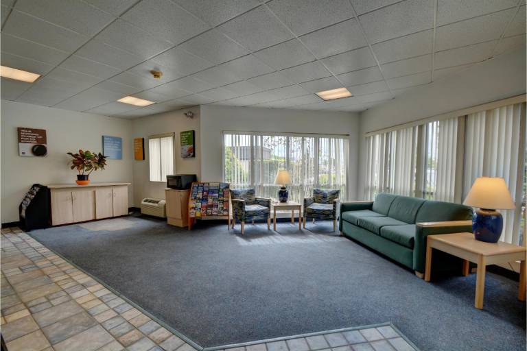 Motel6 Warwick, RI - Providence Airport - I-95 — photo 2