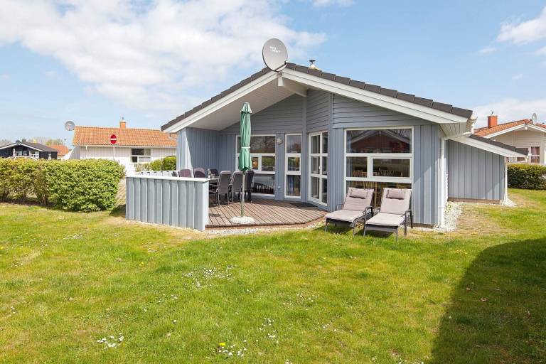 Nice vacation home with garden, barbeque & sauna | Next to the beach | Pet-friendly — photo 2