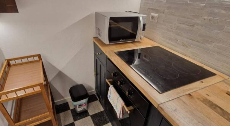 Apartment with 2 rooms for 4 persons — photo 4