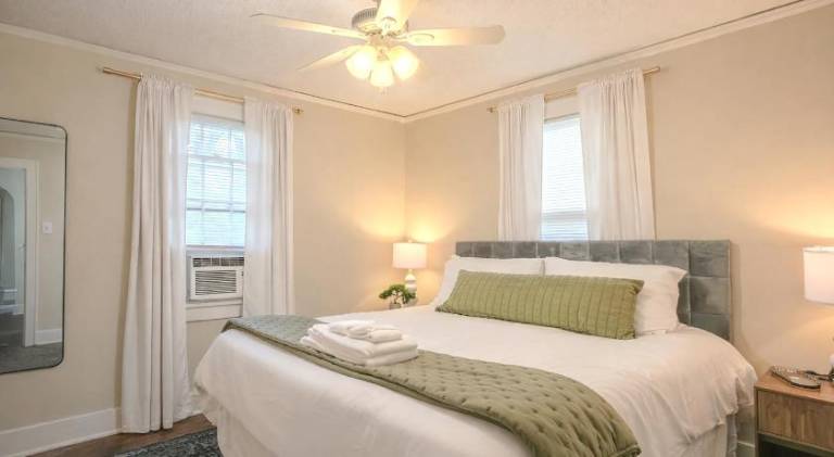 Vacation home with 1 room for 2 persons in Memphis, TN