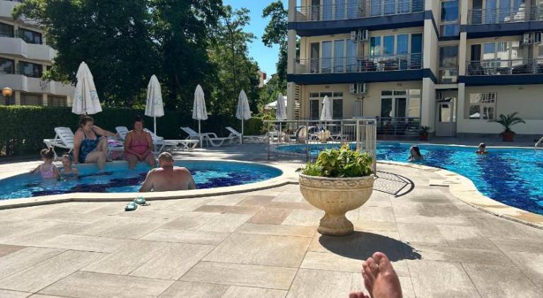 Rental apartment with terrace & private pool | Next to the beach | Pets allowed — photo 3