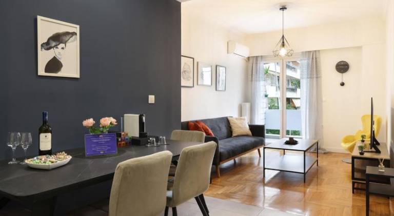 Rental apartment with terrace — photo 2