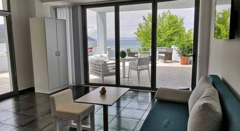 Apartment with 1 room for 4 persons in Thasos