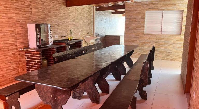 Wonderful vacation home with pool | Close to the beach | Pet-friendly — photo 3