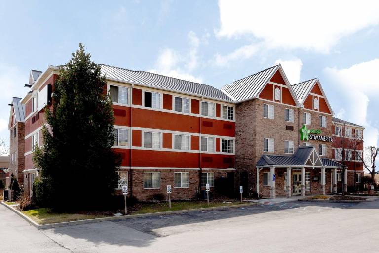 Extended Stay America Suites - Indianapolis - West 86th St. in Marion, IN