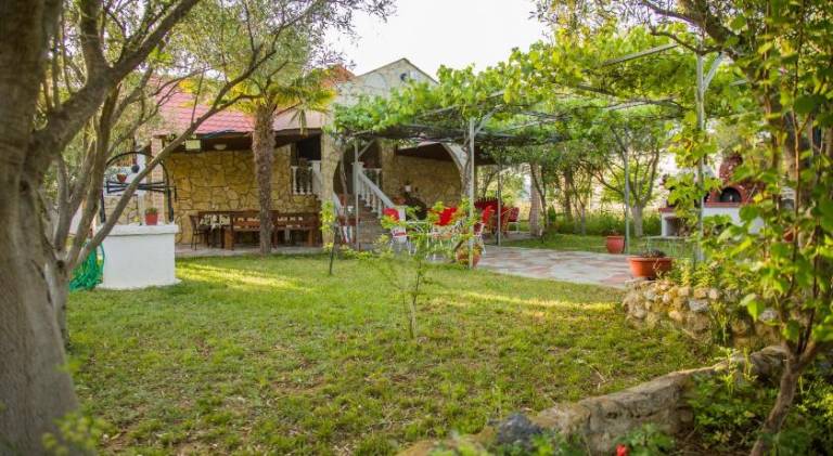 Rental apartment with 3 rooms for 8 persons in Kavala