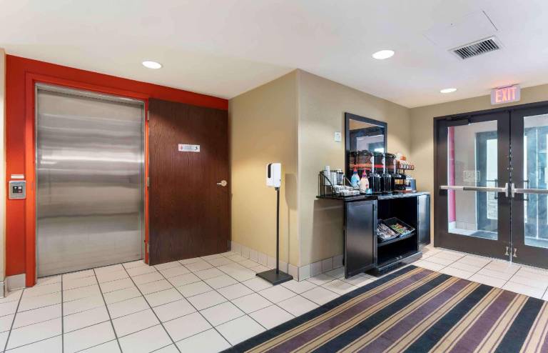 Extended Stay America Suites - Livermore - Airway Blvd. — photo 3