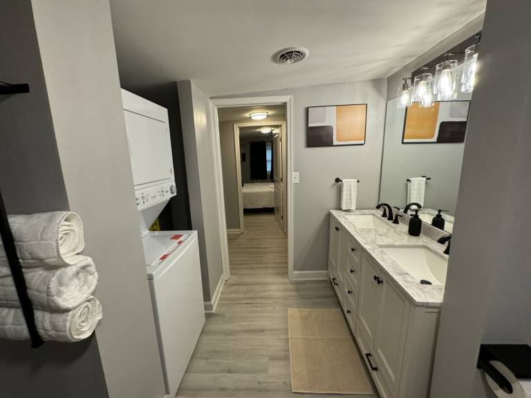 House with yard | Pet-friendly — photo 2