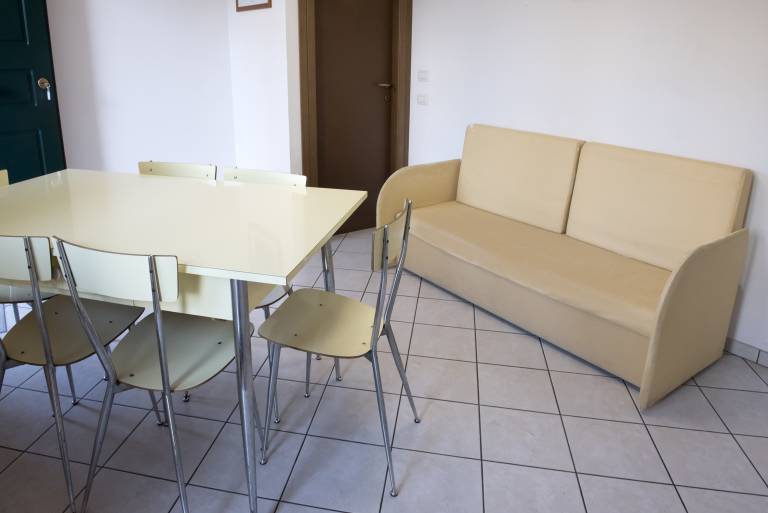 Rental apartment with patio | City view — photo 4
