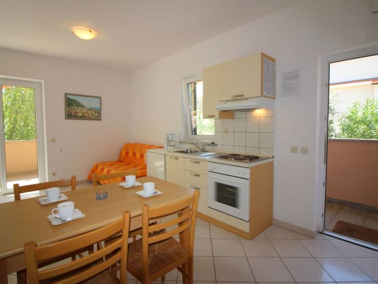 Pleasant rental apartment with patio & garden | Nature view | Pets are welcome — photo 3