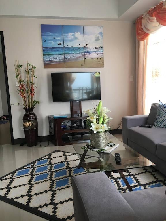 Condo  Quezón by