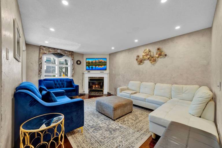 Mississauga Retreat Your Spacious 5 Bedroom Home
