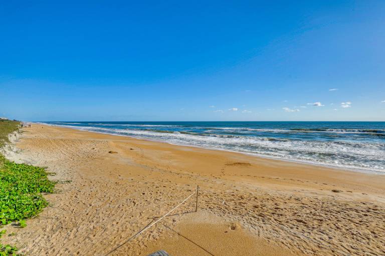 Steps to Beach: Palm Coast Escape w/ Resort Perks! — photo 4