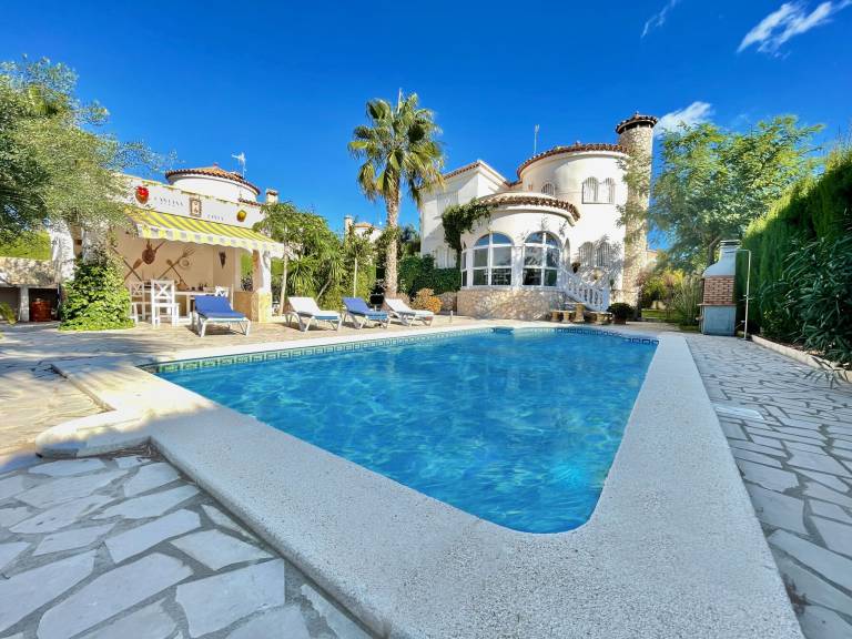 Villa Perelló
