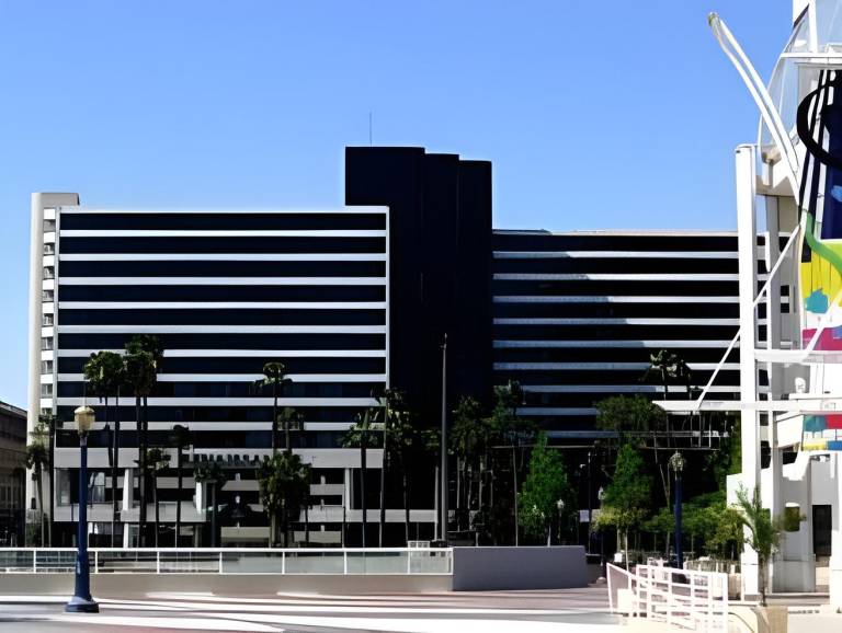 Marriott Long Beach Downtown in Long Beach, CA
