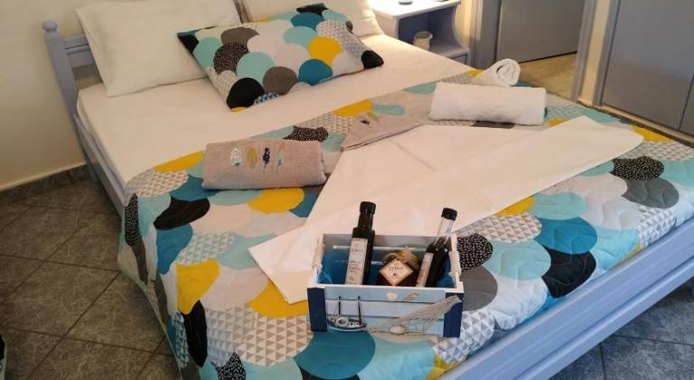 Holiday apartment with 1 room for 4 persons in Lemnos