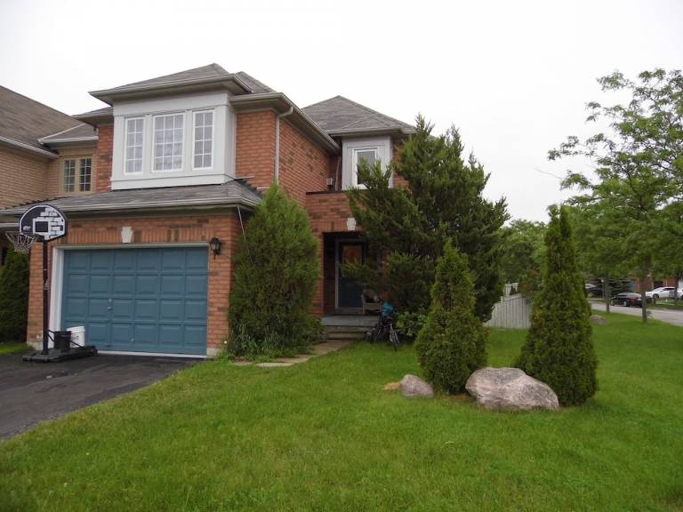House  Newmarket