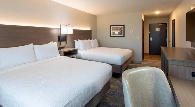 GrandStay Hotel & Suites Johnston-Des Moines, IA — photo 2