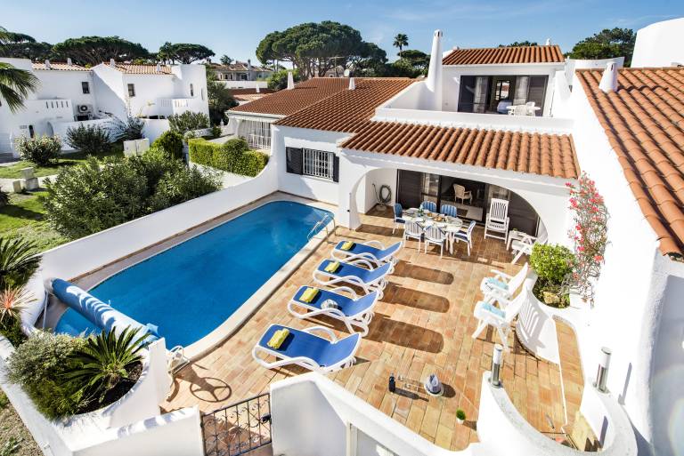 Villa  Vale de Lobo