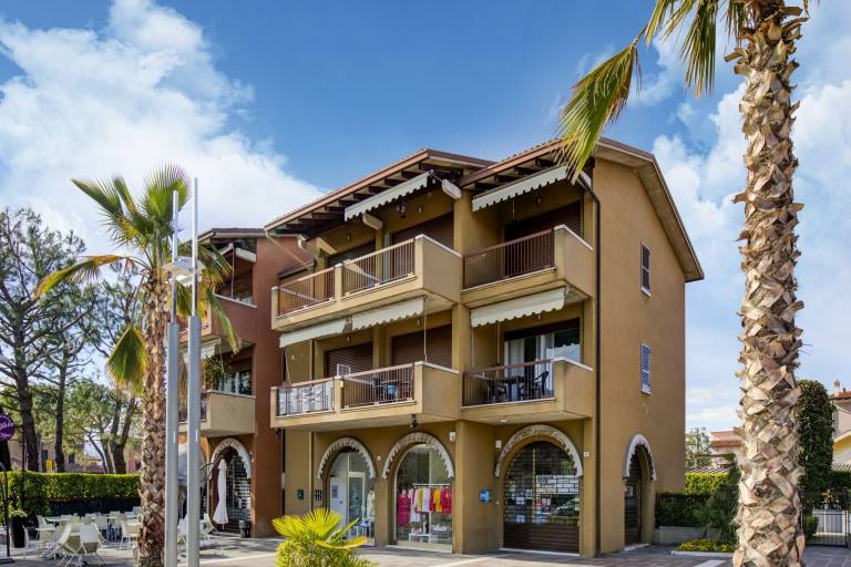 Lovely holiday apartment with pool & garden | Dogs allowed in Pozzolengo
