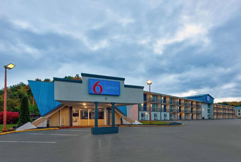 Motel 6 Corbin, KY — photo 5