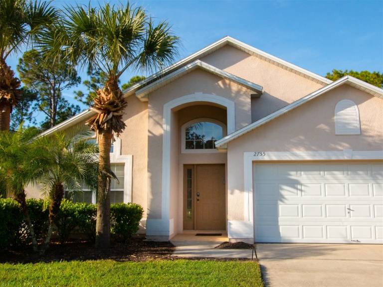 Children-friendly vacation home with yard, private pool & jacuzzi | Pets allowed — photo 3