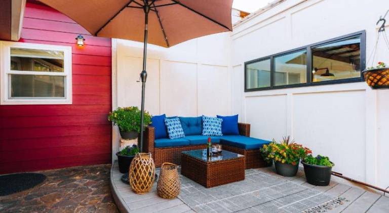 Swank House- Downtown Suite-Pet Friendly — photo 5