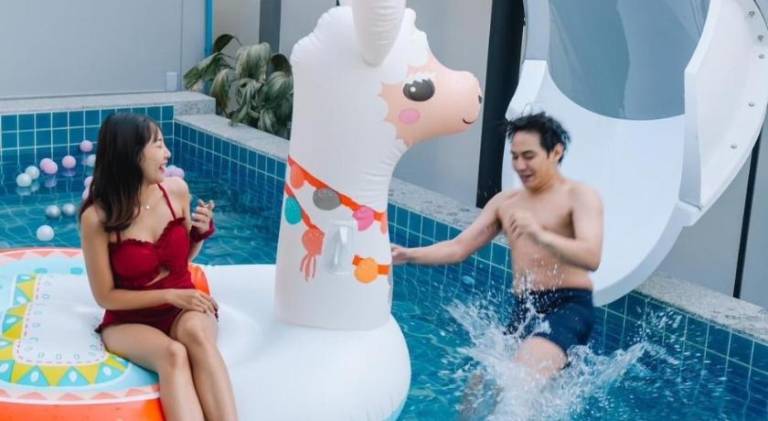 Vacation home with pool | Pet-friendly in Phetchaburi