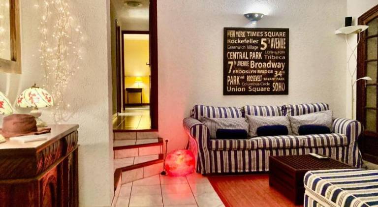 Big villa with pool | Pets are welcome — photo 2