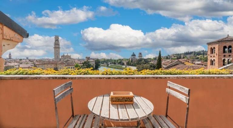 Apartment | Close to Juliet | Pets are welcome — photo 3
