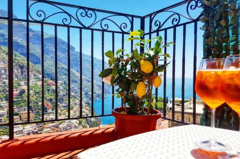 Huoneisto Positano
