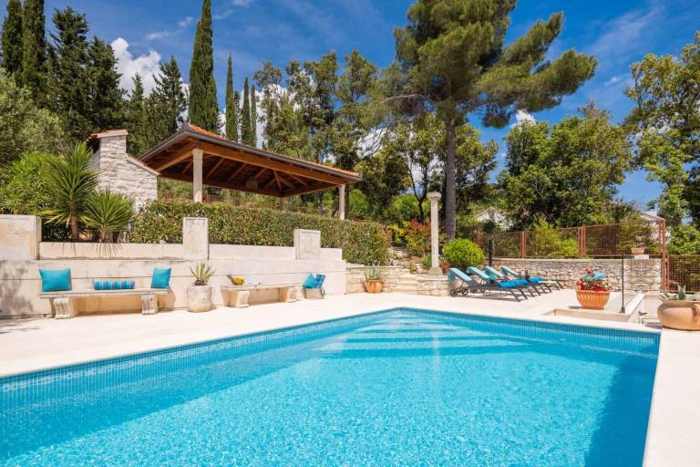 Luxury Seafront Villa Timeless Korcula with Pool — photo 2