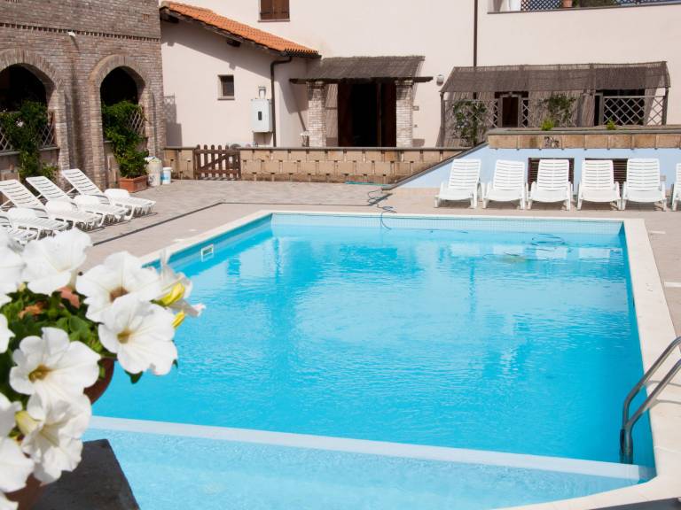 Rental apartment with patio, yard & pool — photo 4